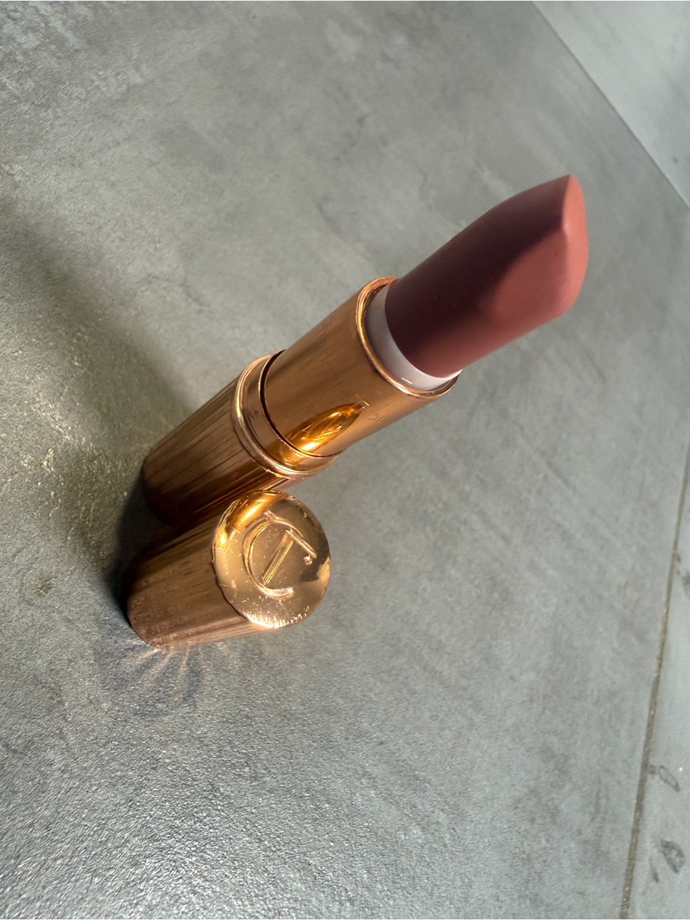 Charlotte Tilbury Lipstick Super Model Muted Mauve Nude Matte Pink Full Size